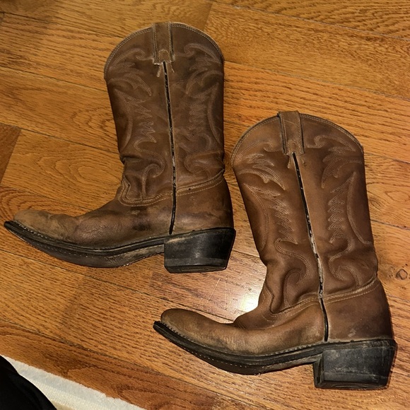 Cowboy boots - Picture 2 of 5